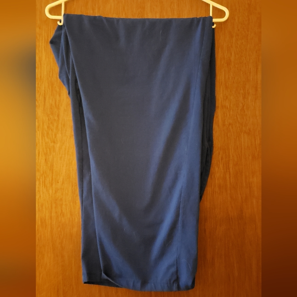 Women's pants (NOT FOR PETITE) These are REGULAR